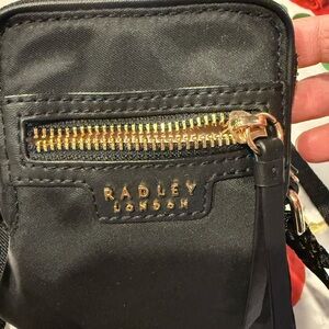 RADLEY LONDON Black Crossbody Bag with Gold Zipper